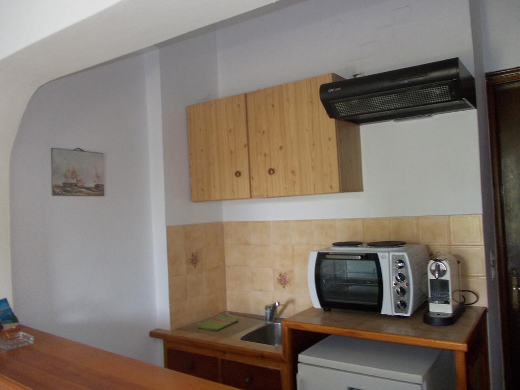 Salvanos Residence Ypsos Room photo